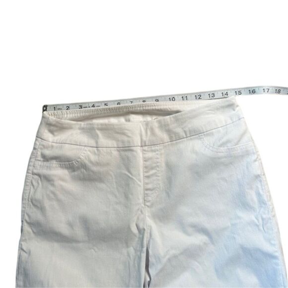 Soft Surroundings Super Stretch Lattice Ankle Pants in White - Picture 5 of 7